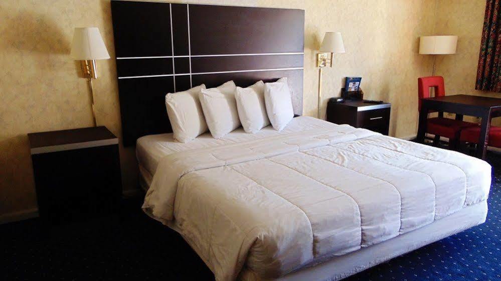 โอเชียนไซด์ ลอดจ์ Hotel Marmora ภายนอก รูปภาพ